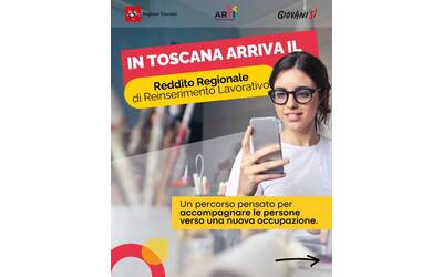 ragazza con telefono in mano, grafica gialla e rossa di promozione del RRRL prodotta da Regione Toscana